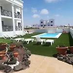 Ocean Sunset מלון דירות Cotillo