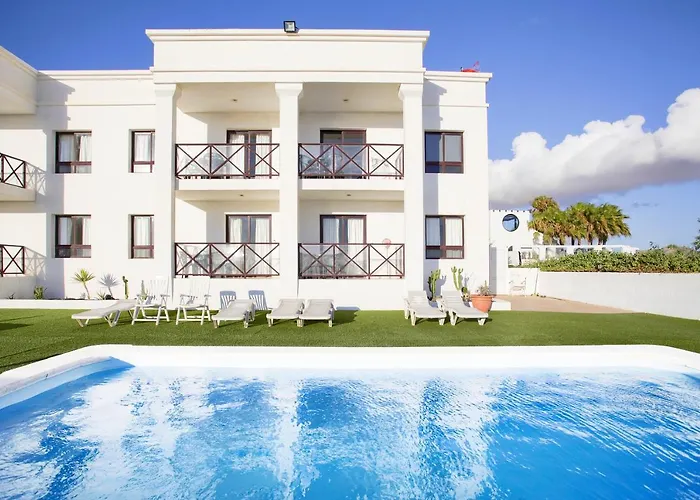 Ocean Sunset Aparthotel 3*